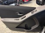 Toyota Yaris 2011 Hopea