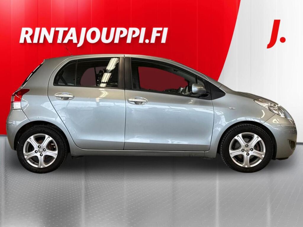 Toyota Yaris 2011 Hopea