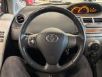 Toyota Yaris 2011 Hopea