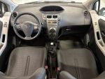 Toyota Yaris 2011 Hopea