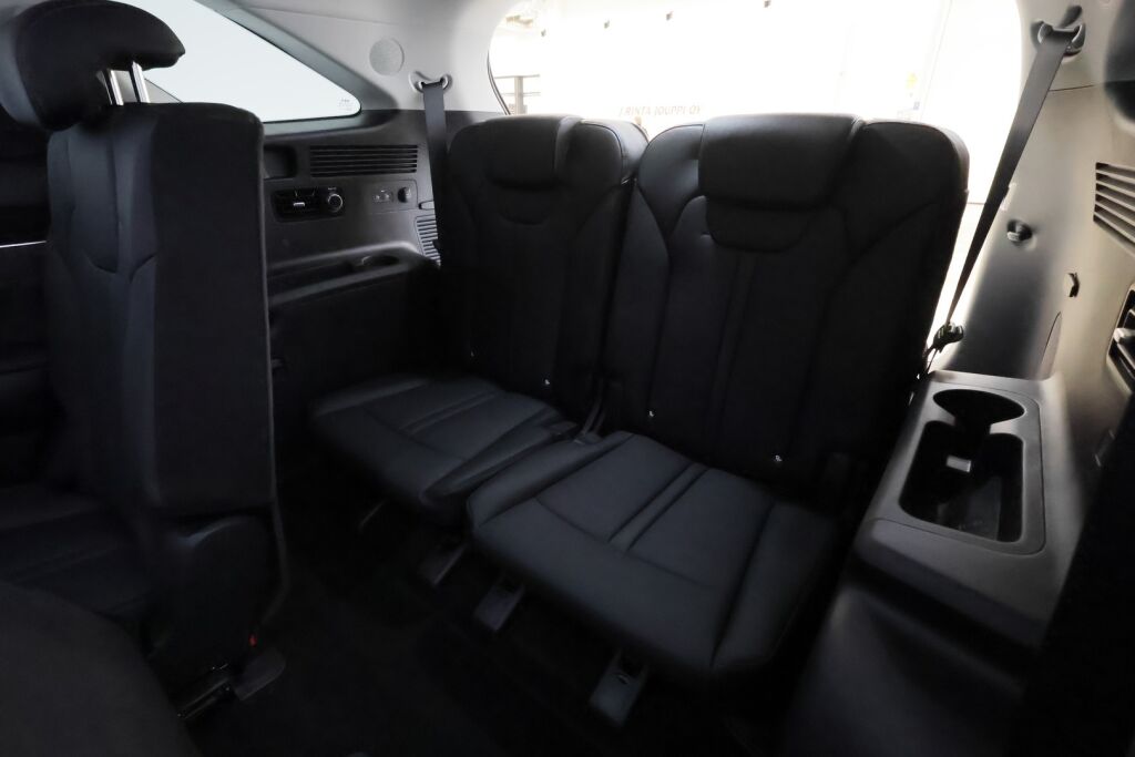 Kia Sorento 2025 Musta