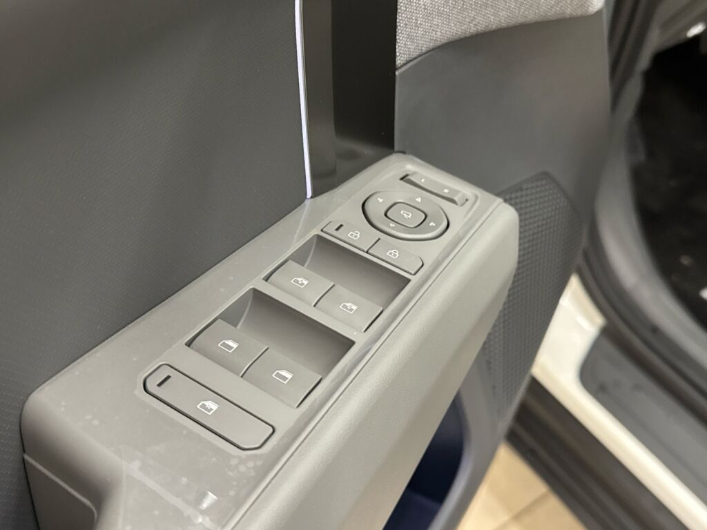 Kia EV3 2025 Valkoinen