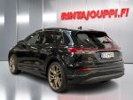 Audi Q4 e-tron 2022 Musta