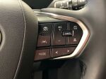 Lexus LBX 2025 Musta