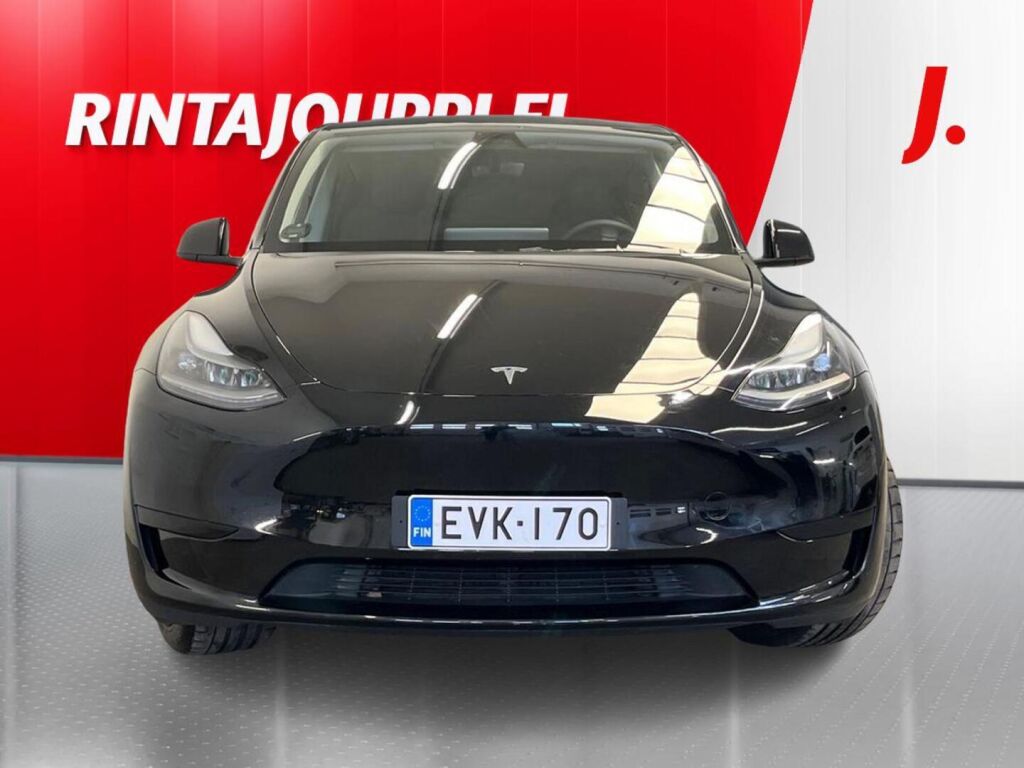 Tesla Model Y 2025 Musta