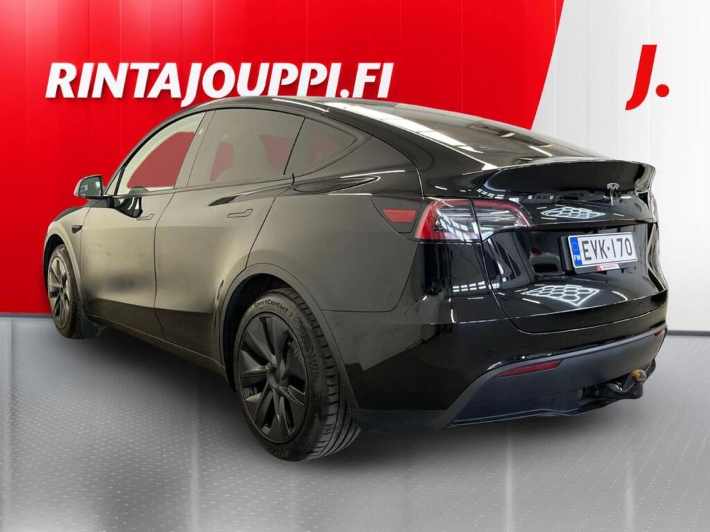 Tesla Model Y 2025 Musta