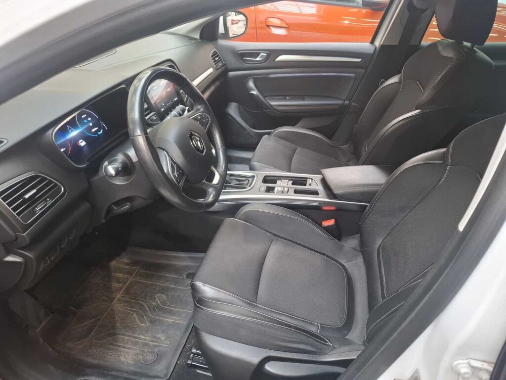 Renault Megane 2021 Valkoinen