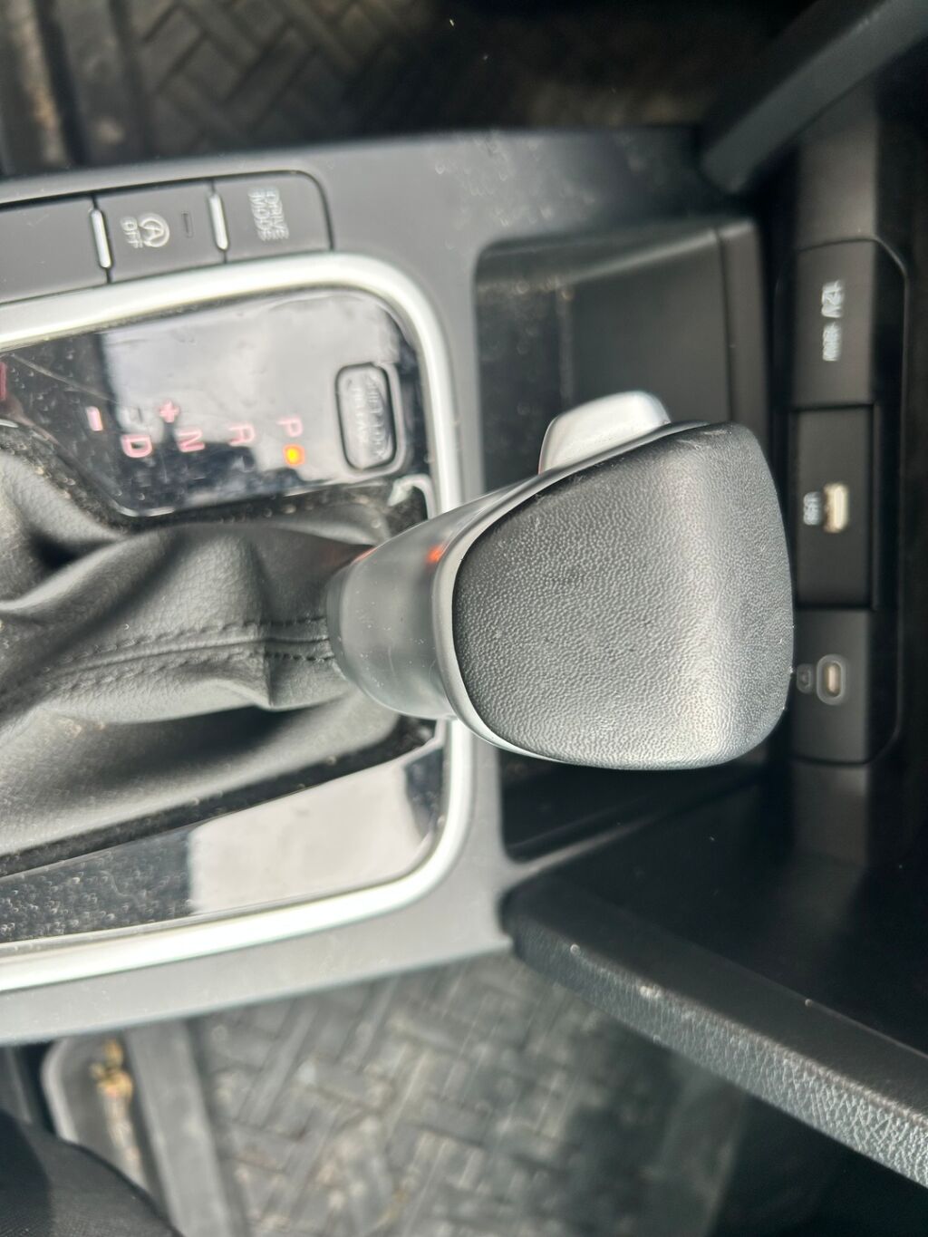 Kia Ceed 2025 Harmaa