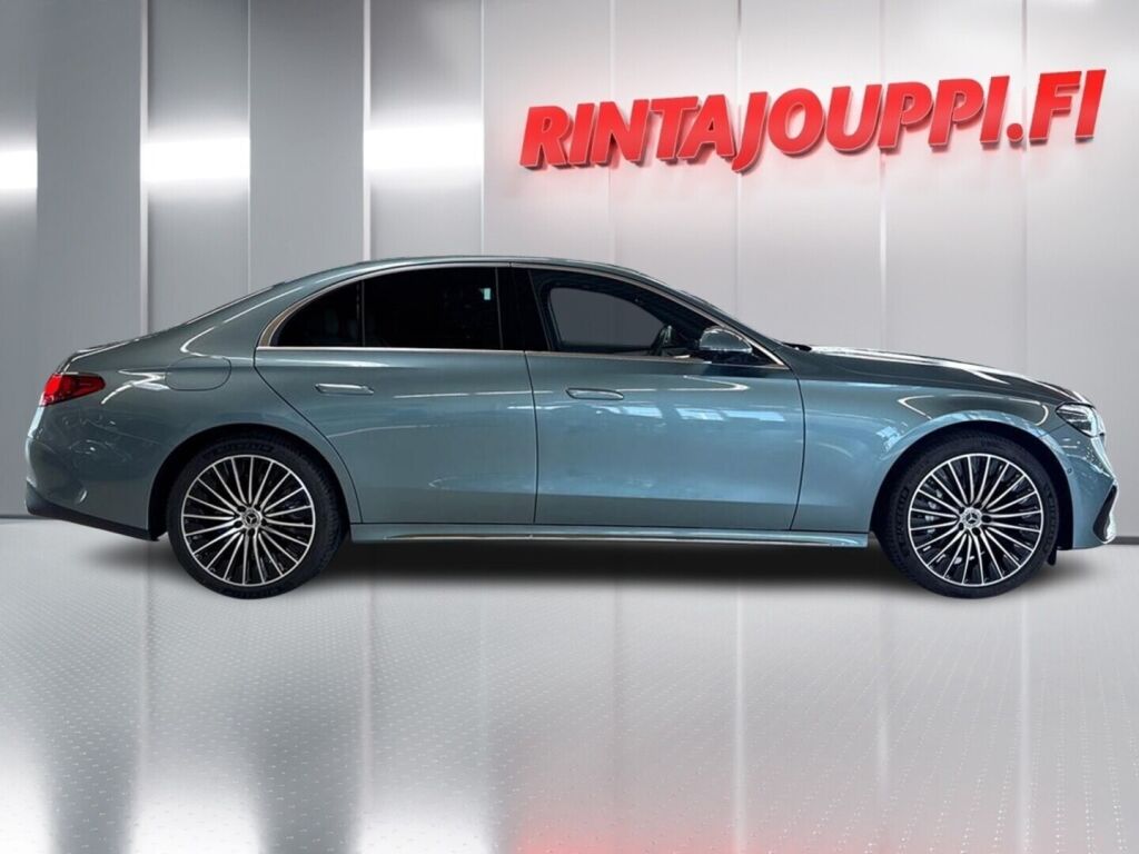 Mercedes-Benz E 2024 Vihreä