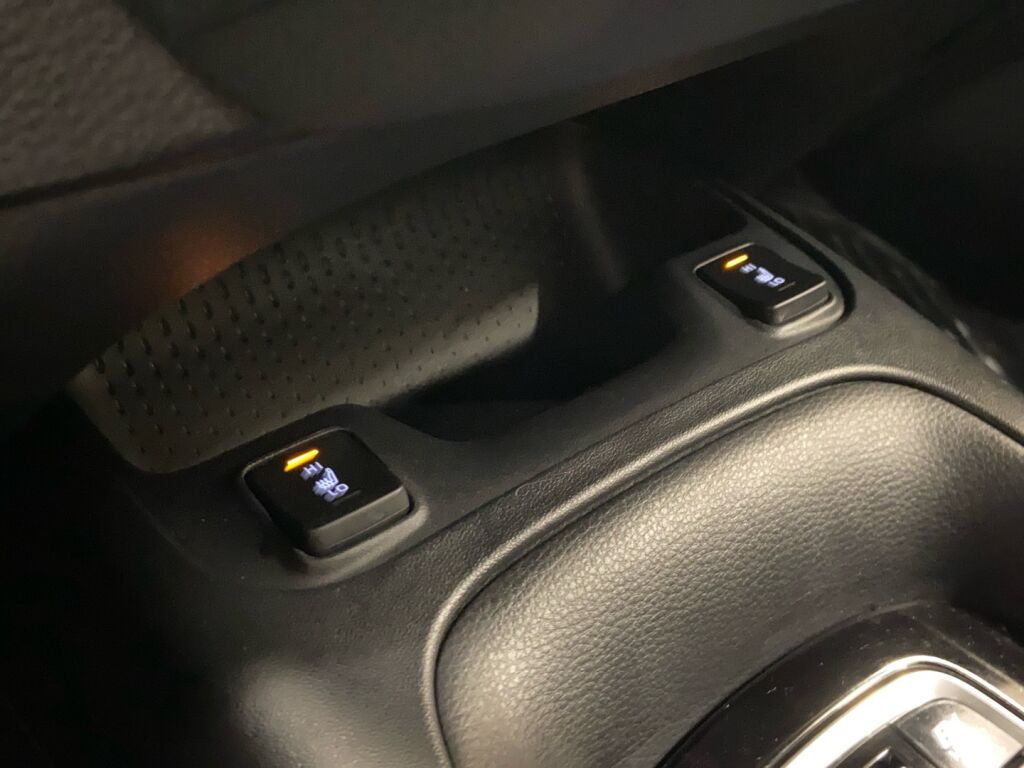 Toyota Corolla 2024 Musta