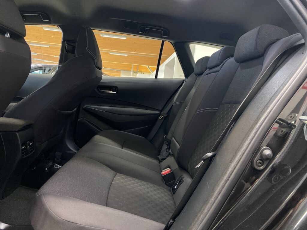 Toyota Corolla 2024 Musta