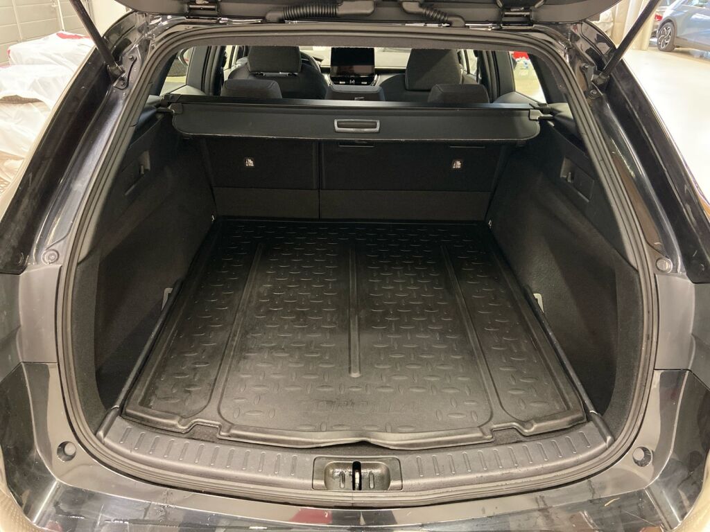 Toyota Corolla 2024 Musta