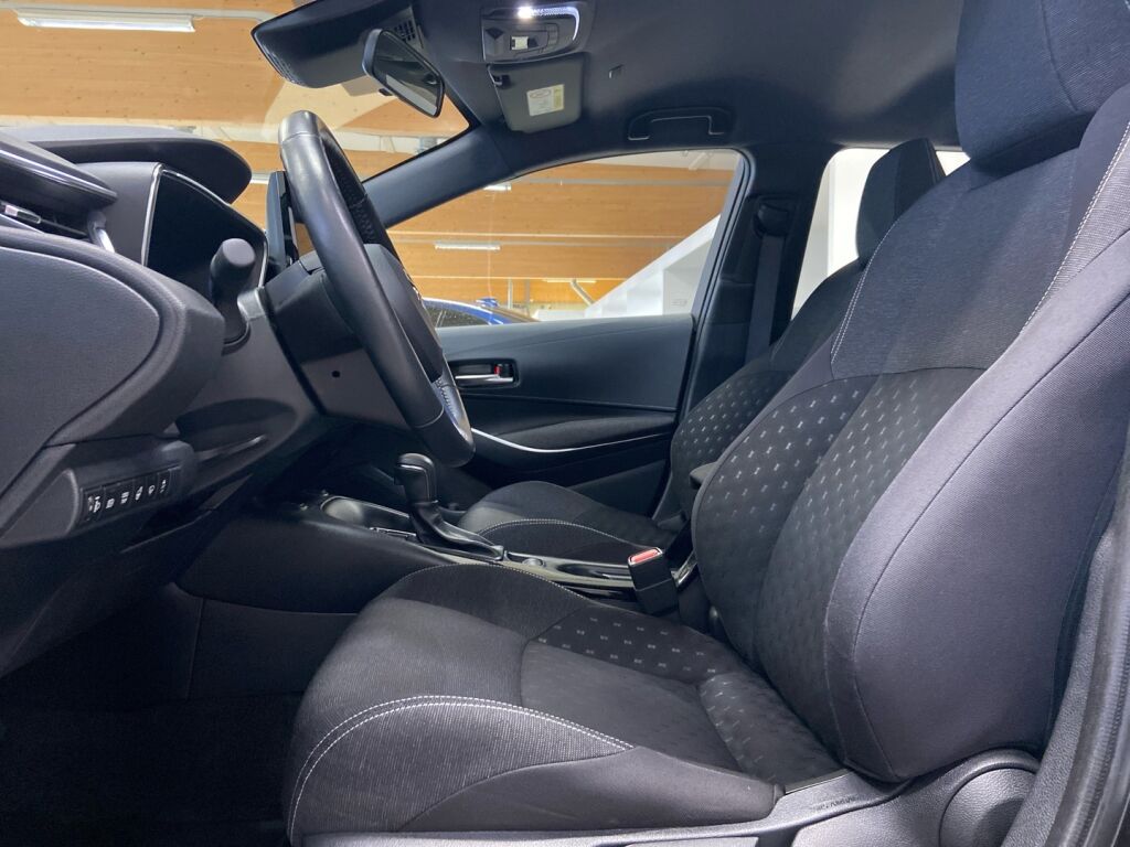 Toyota Corolla 2024 Musta