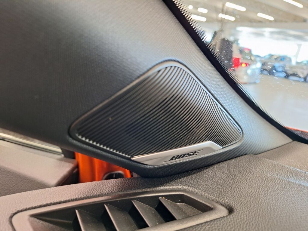 Renault Clio 2024 Oranssi