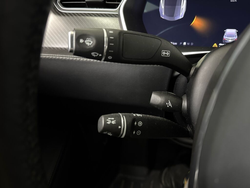 Tesla Model S 2017 Harmaa