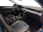 Volkswagen Passat 2021 Sininen