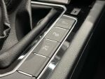 Volkswagen Passat 2021 Sininen