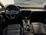 Volkswagen Passat 2021 Sininen