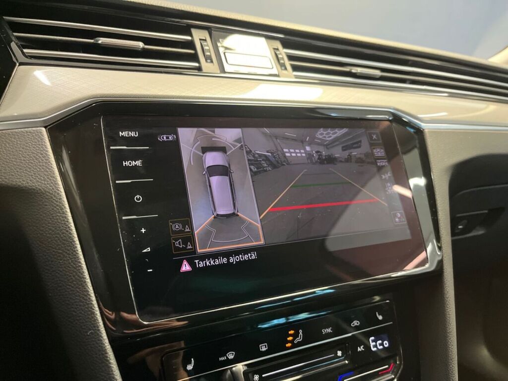 Volkswagen Passat 2021 Sininen