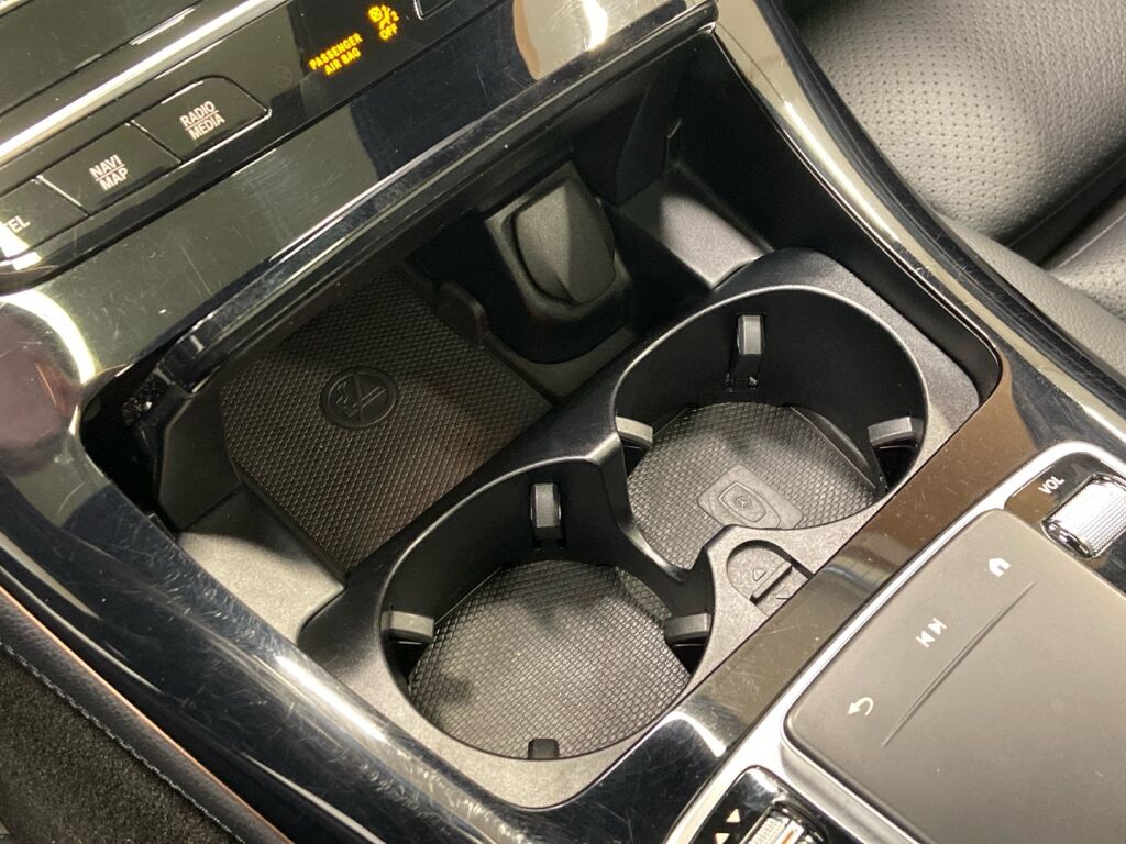 Mercedes-Benz EQC 2022 