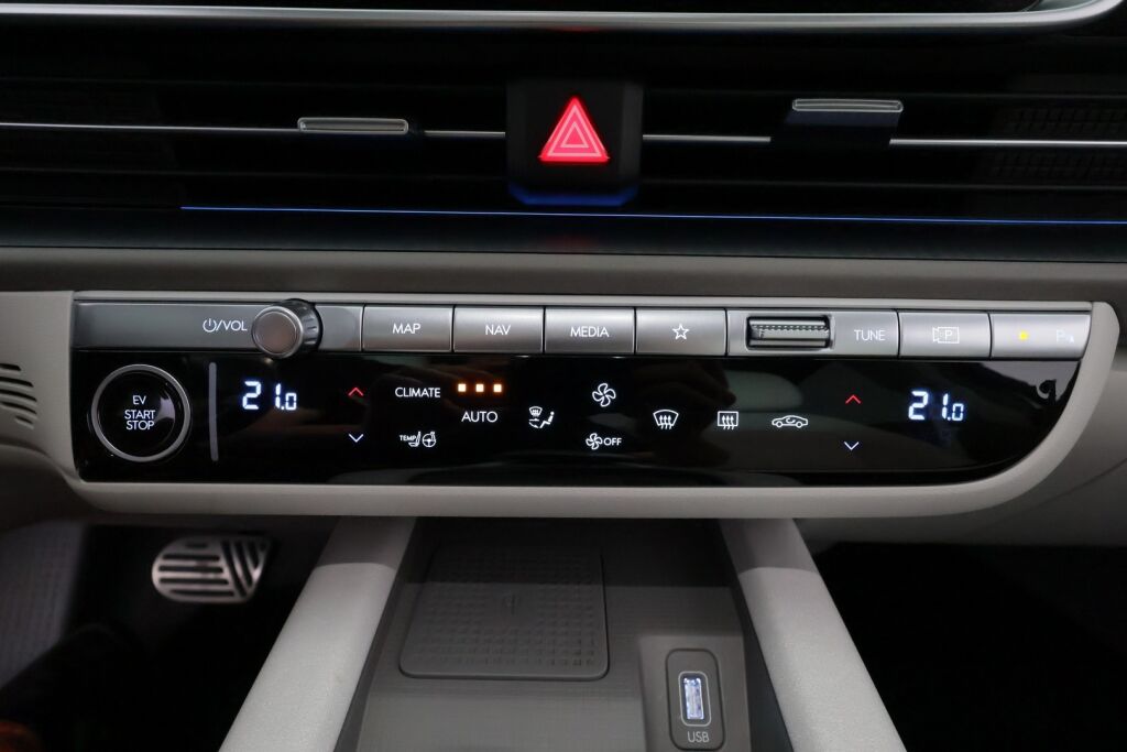 Hyundai IONIQ 6 2023 Hopea