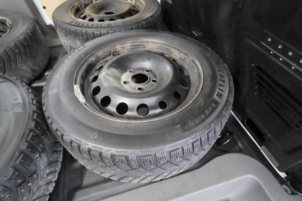 Ford Transit Connect 2018 Valkoinen