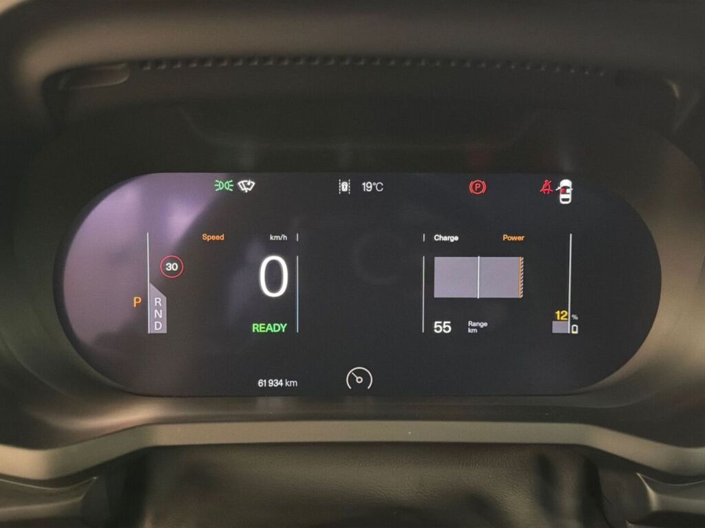 Polestar 2 2024 Musta