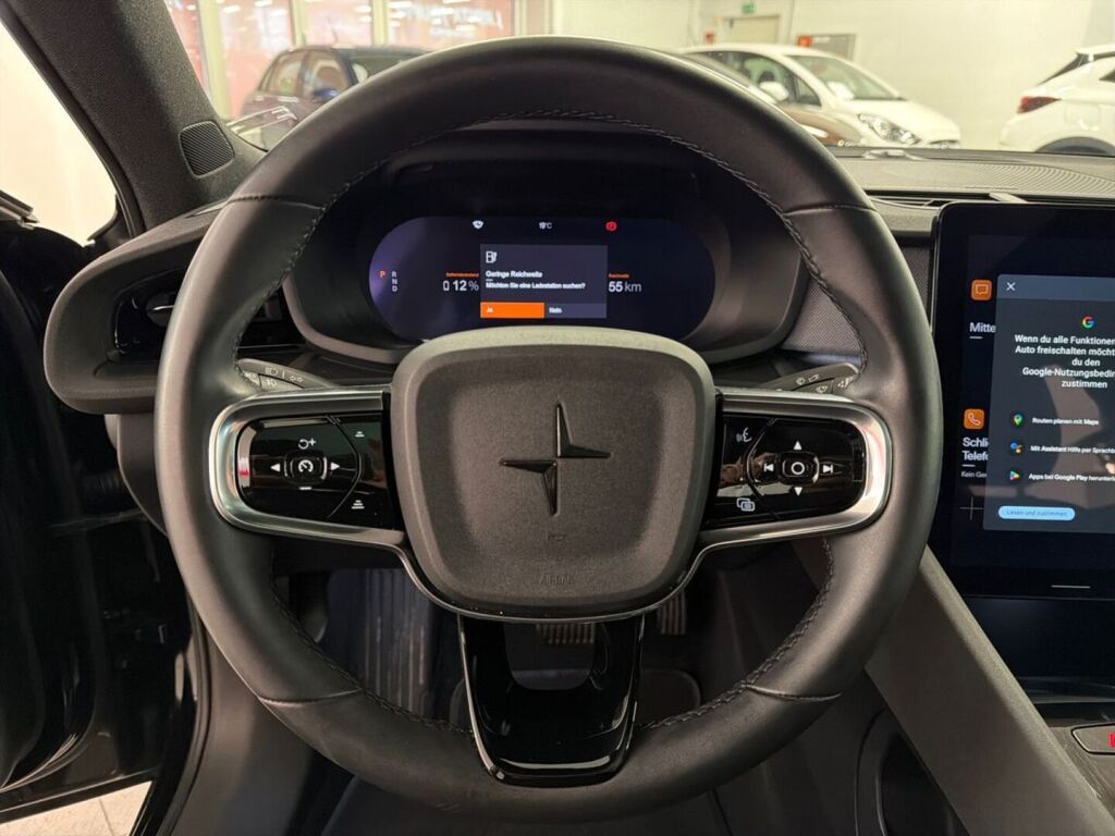 Polestar 2 2024 Musta