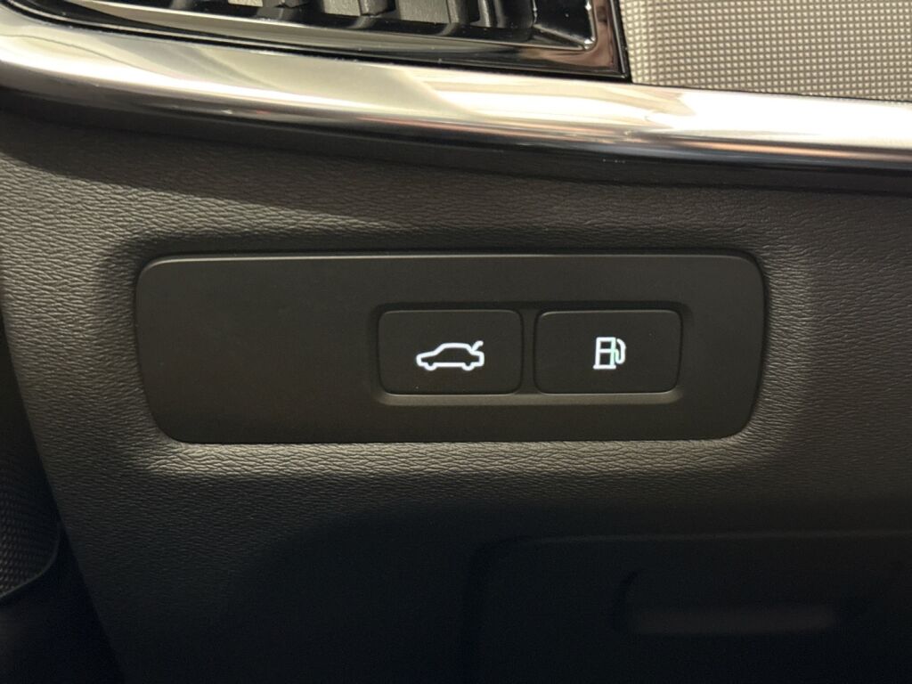 Volvo V90 2023 Harmaa