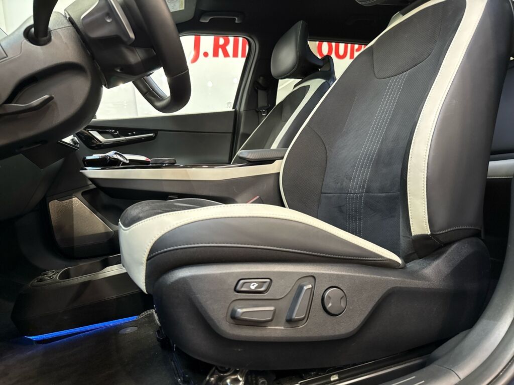 Kia EV6 2024 Yacht Blue