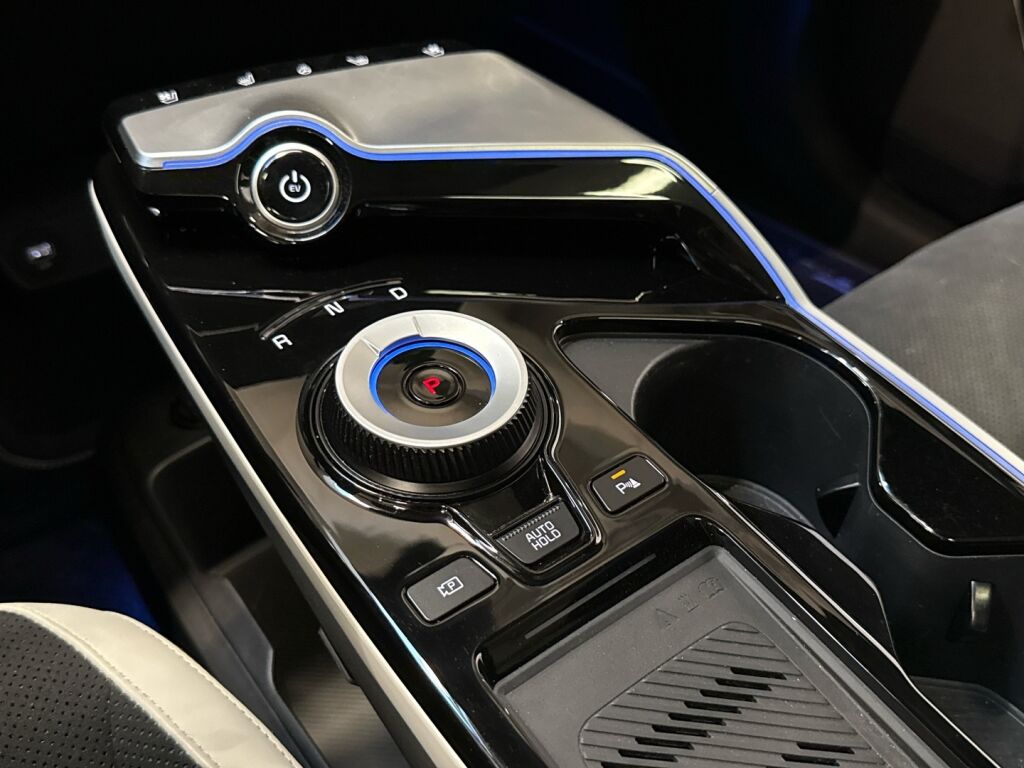 Kia EV6 2024 Yacht Blue