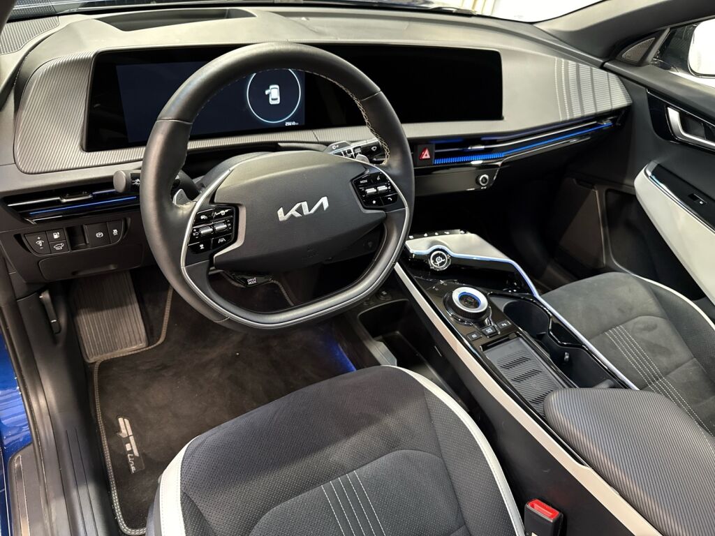 Kia EV6 2024 Yacht Blue