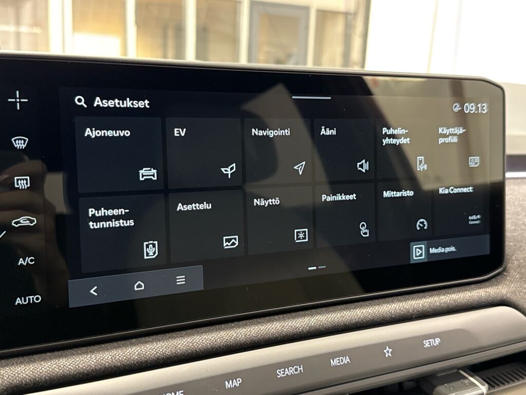 Kia EV3 2025 Snow White Pearl