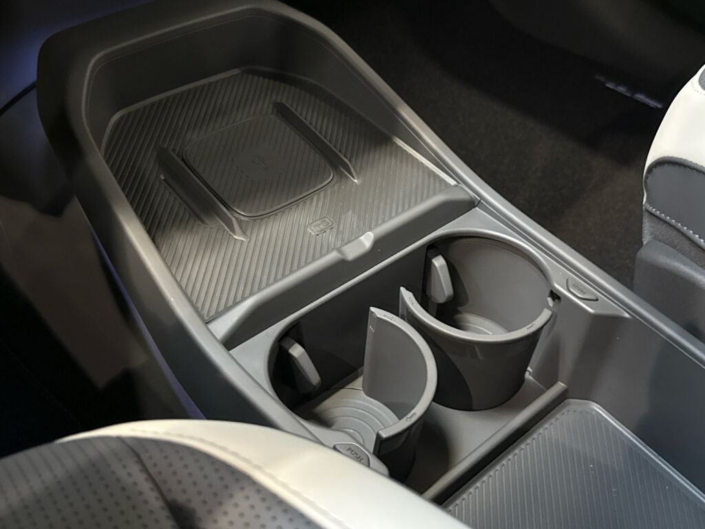 Kia EV3 2025 Snow White Pearl