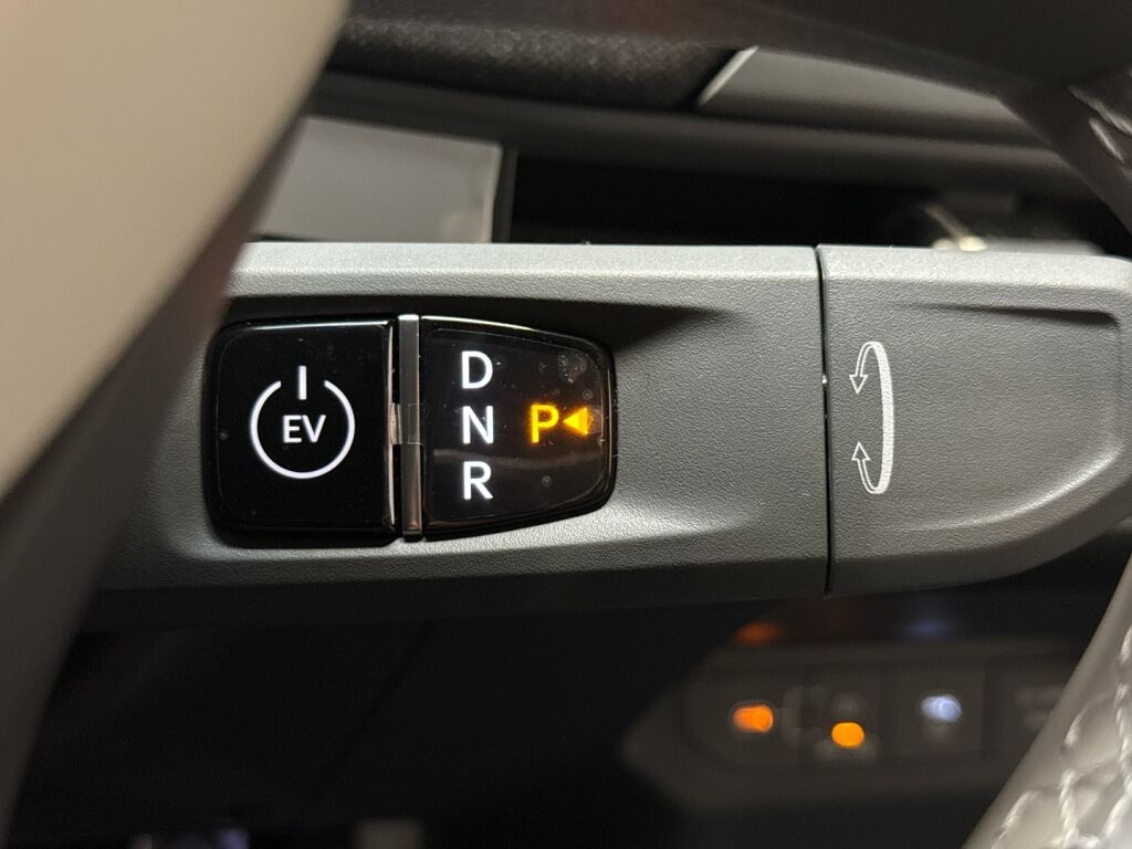 Kia EV3 2025 Snow White Pearl