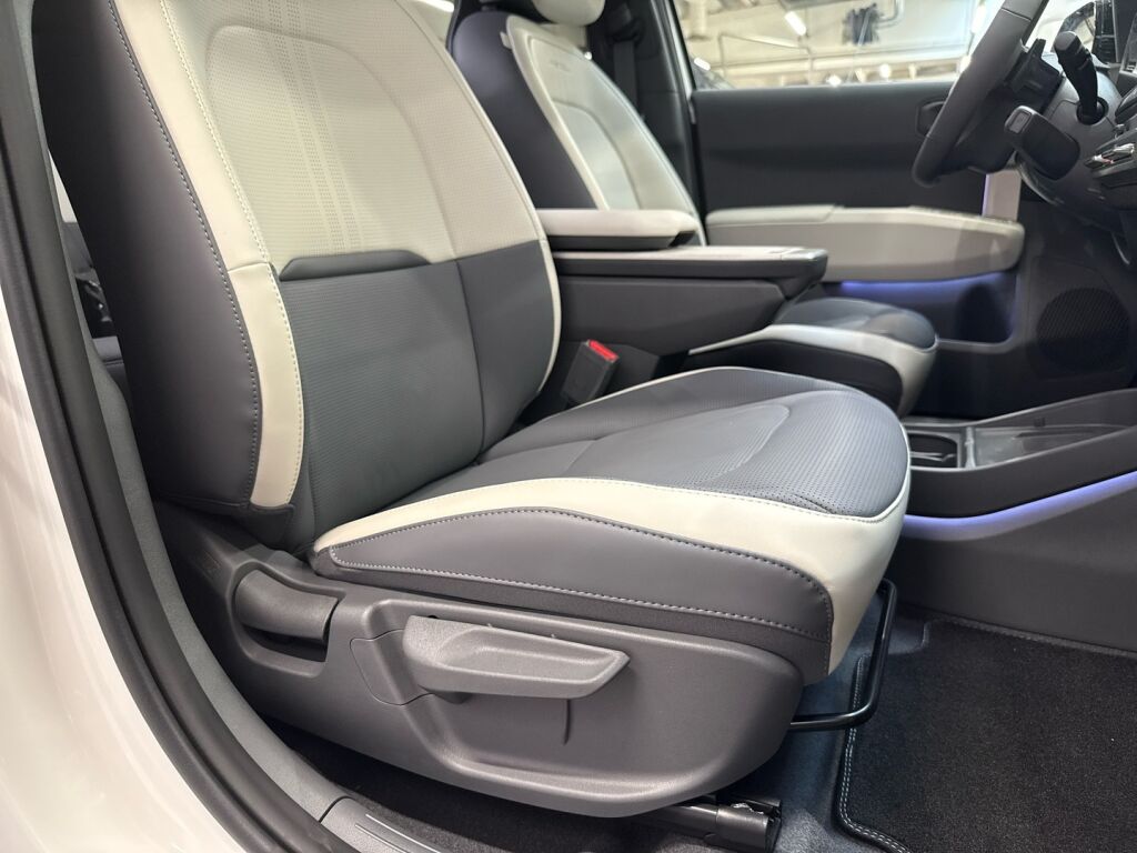 Kia EV3 2025 Snow White Pearl