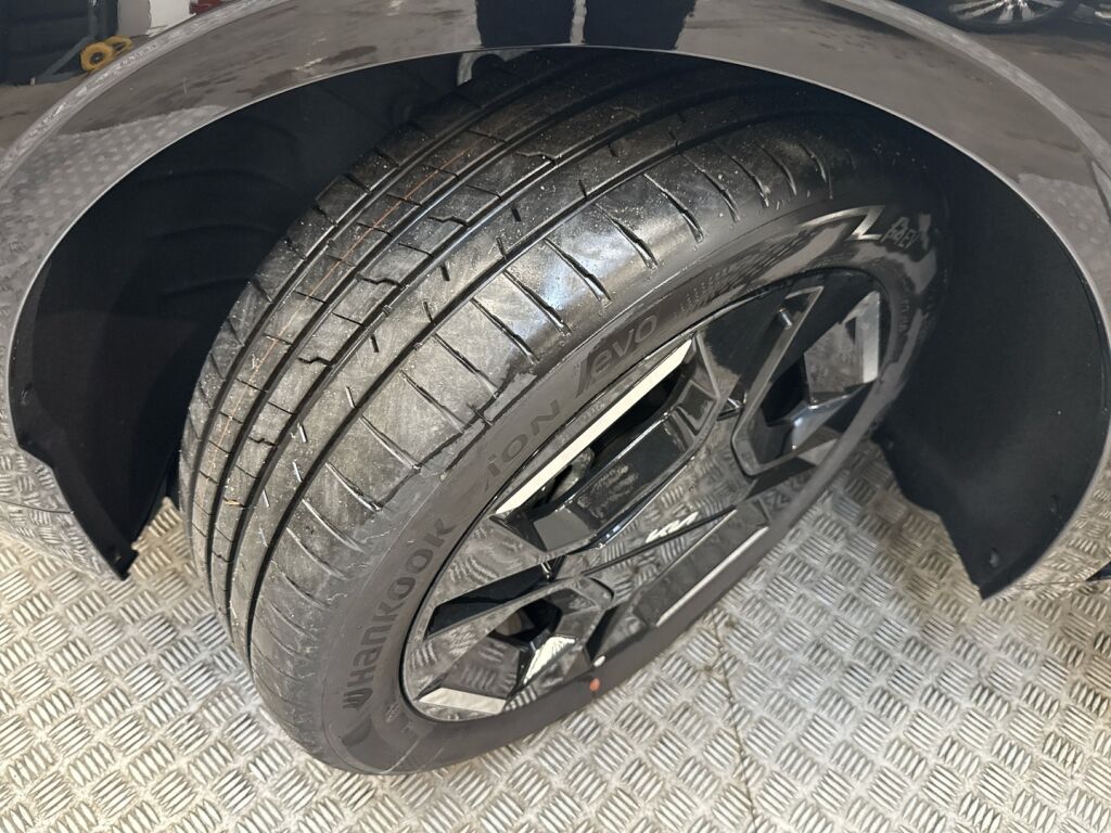 Kia EV3 2025 Snow White Pearl