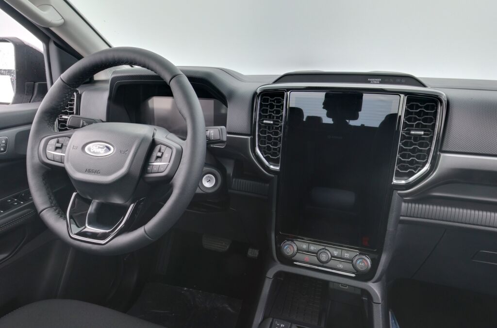 Ford Ranger 2025 Harmaa