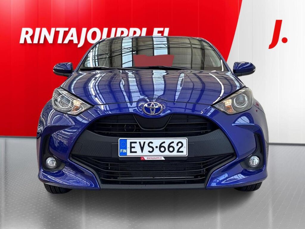 Toyota Yaris 2025 Sininen