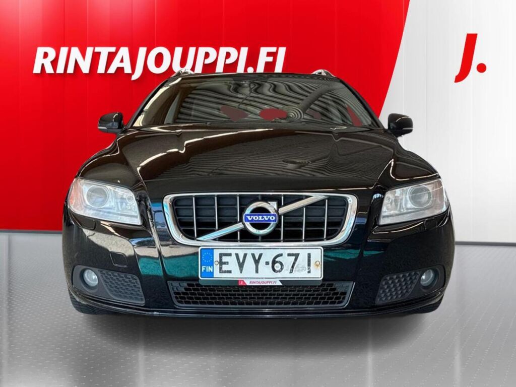 Volvo V70 2012 Musta