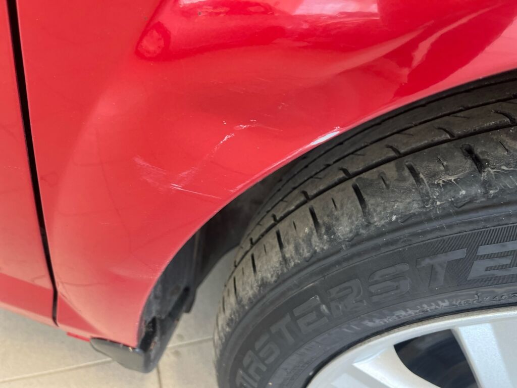 Chrysler Sebring 2004 Punainen