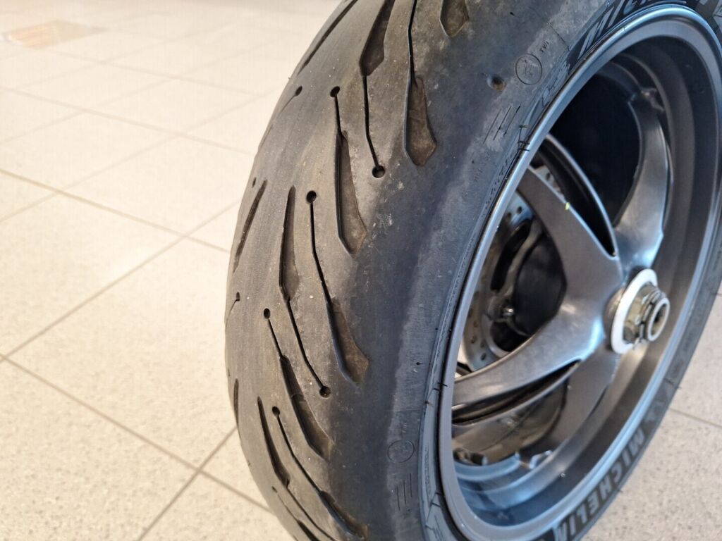 Triumph SPEED TRIPLE 2008 