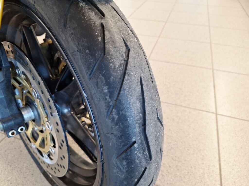 Triumph SPEED TRIPLE 2008 