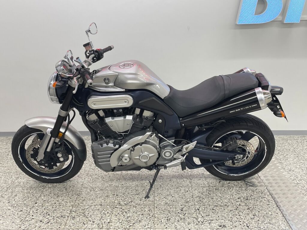 Yamaha MT-01 2005 