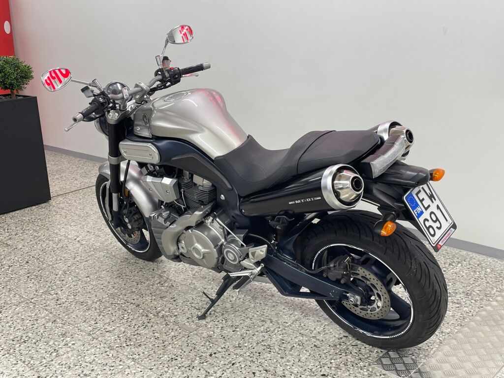 Yamaha MT-01 2005 