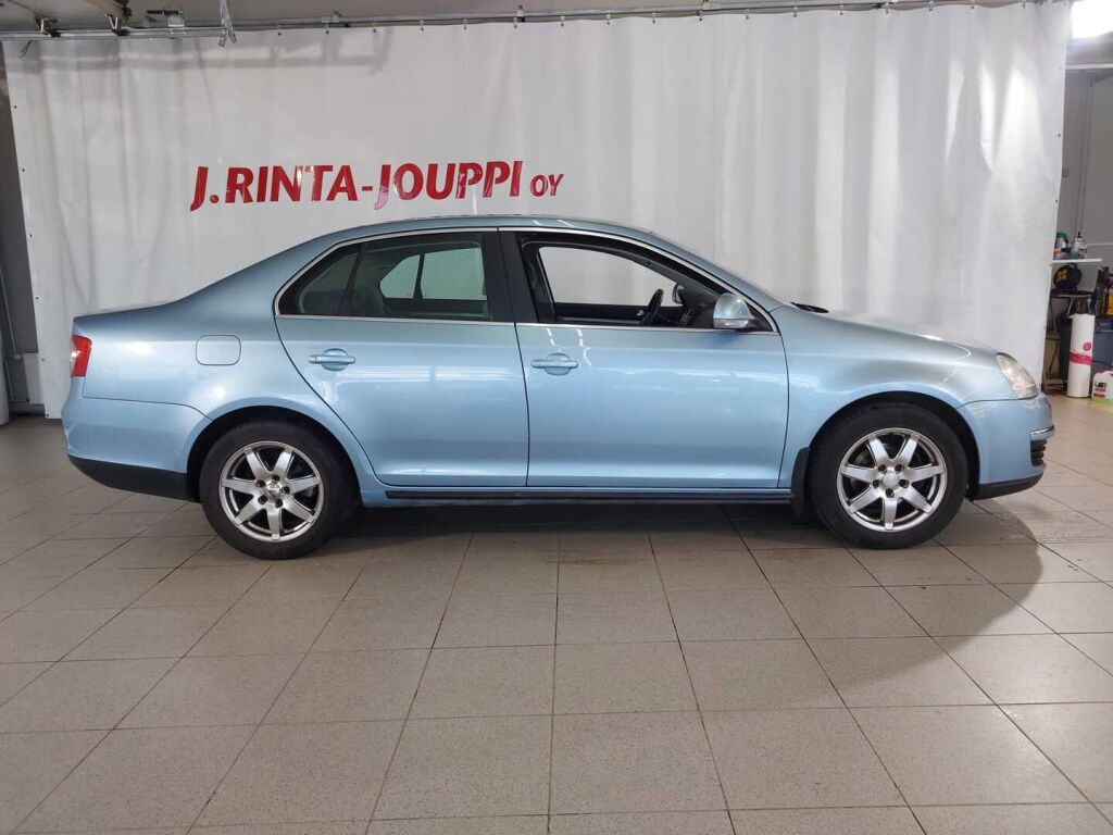 Volkswagen Jetta 2007 Sininen