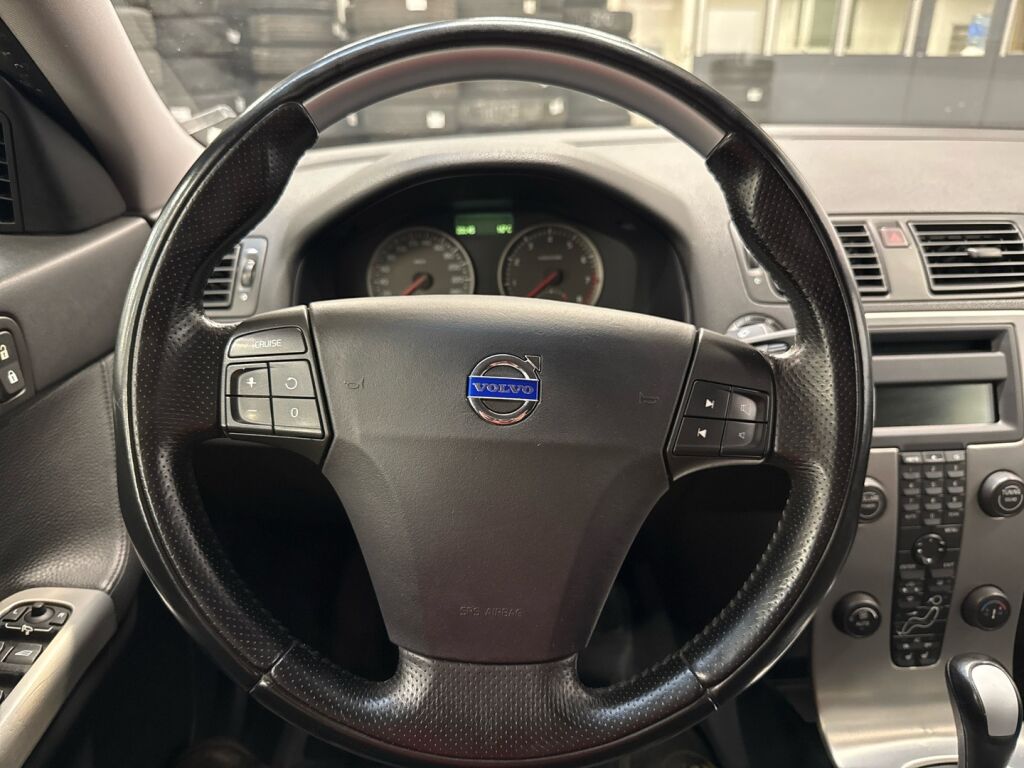 Volvo S40 2006 Punainen