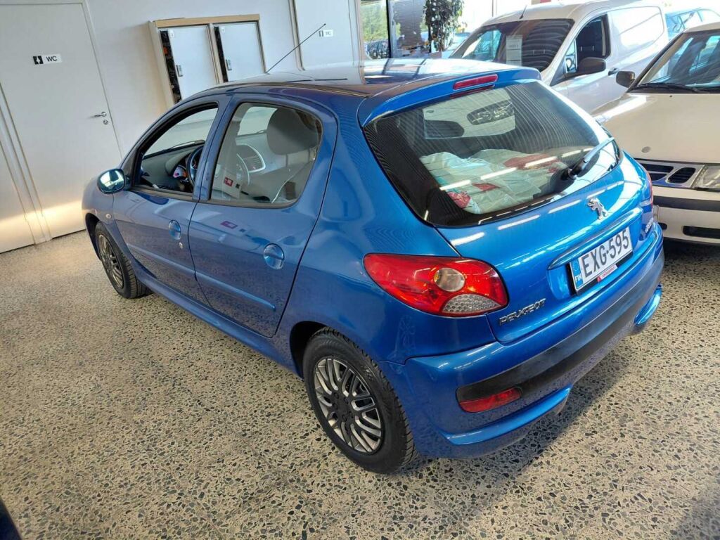 Peugeot 206+ 2009 Sininen