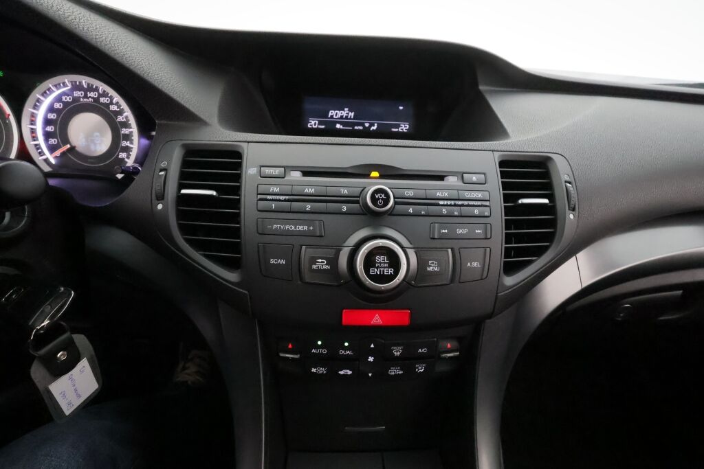 Honda Accord 2013 Musta