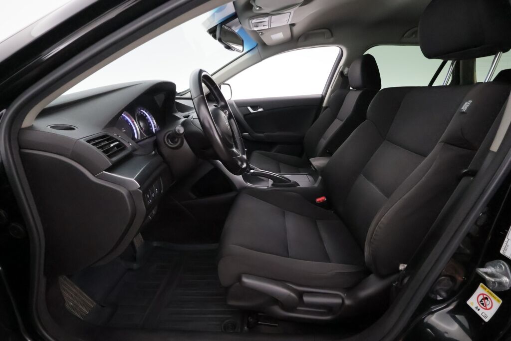 Honda Accord 2013 Musta